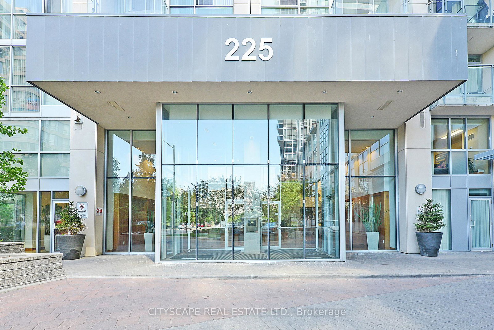 225-webb-drive-mississauga-ontario-w12626736