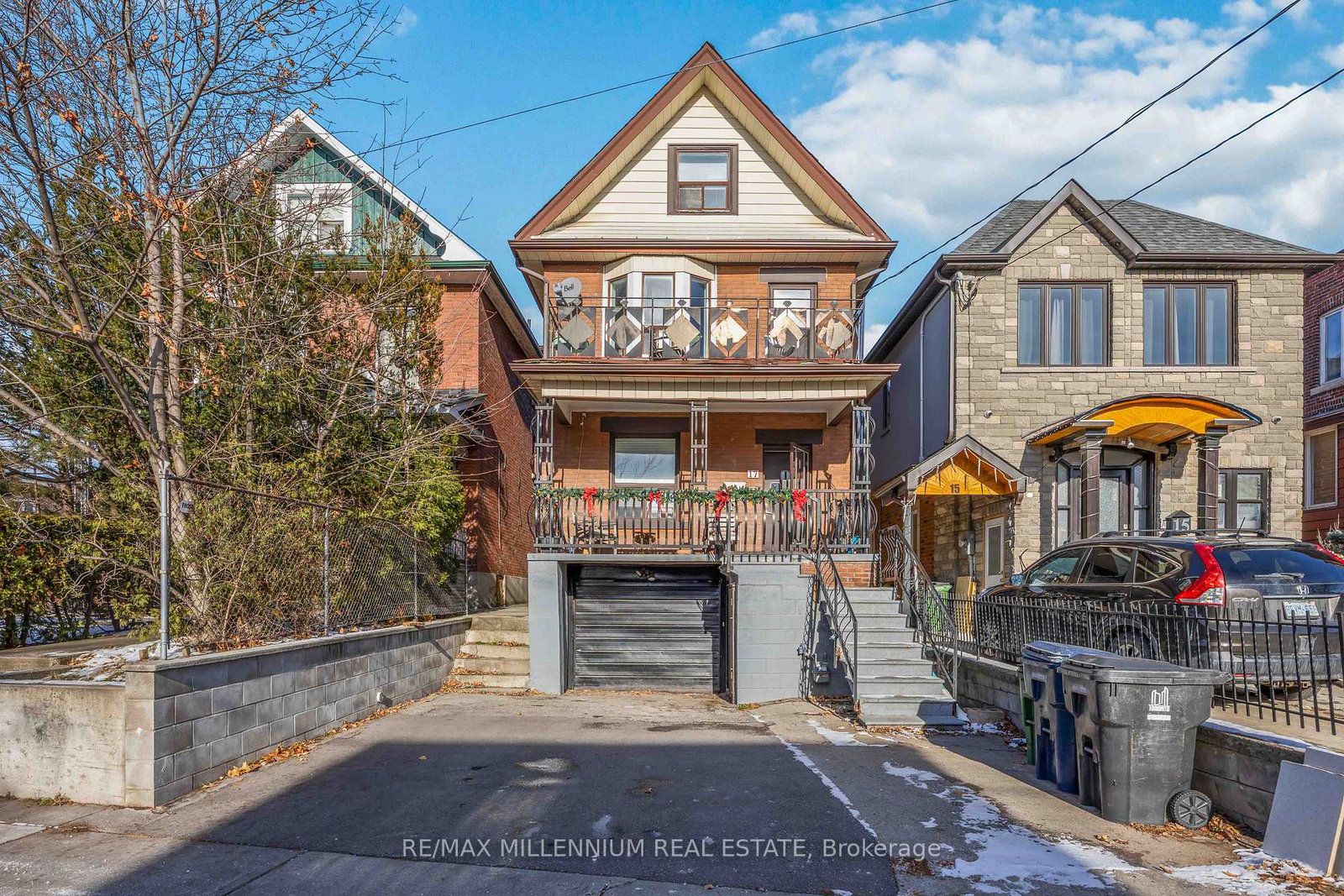 17-greenlaw-avenue-toronto-ontario-w12626854