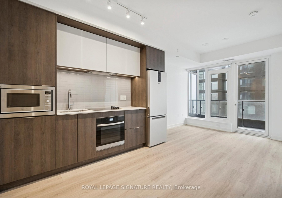 395-square-one-drive-mississauga-ontario-w12627098