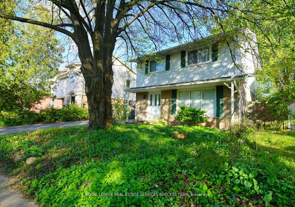 1355-odessa-crescent-oakville-ontario-w12627208