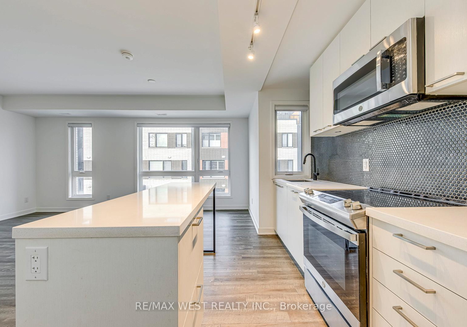 30-ed-clark-gardens-boulevard-toronto-ontario-w12627412