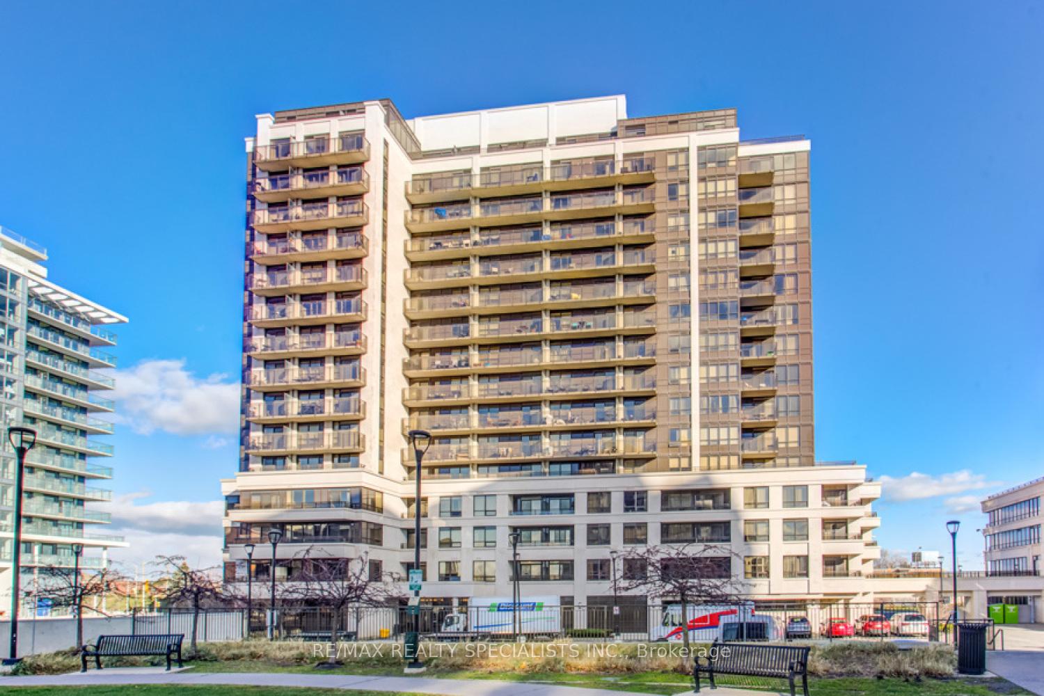 1-de-boers-drive-york-ontario-w12627714