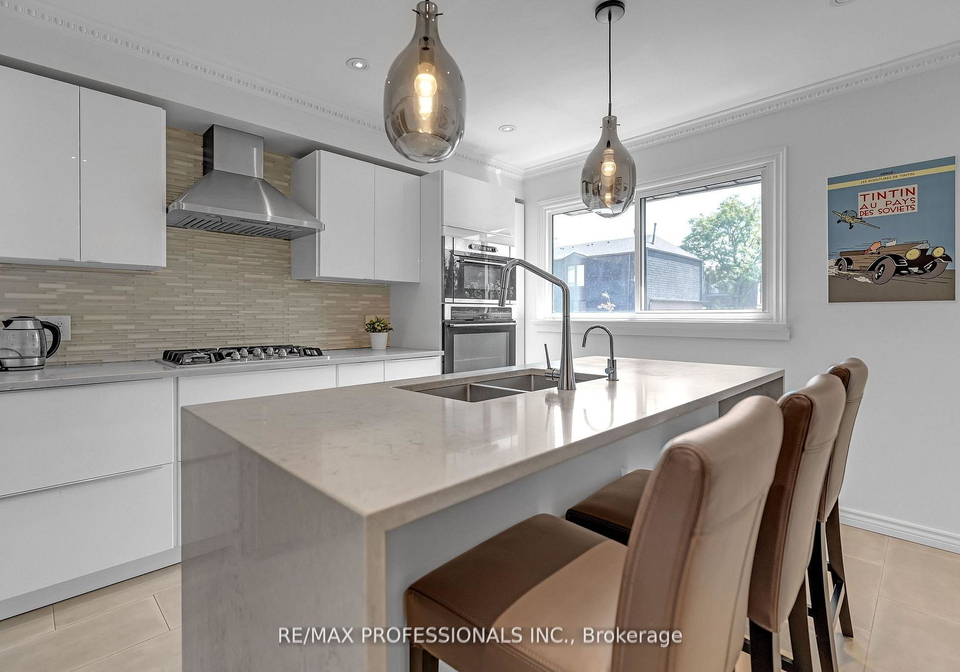 157-maple-branch-path-etobicoke-ontario-w12627966