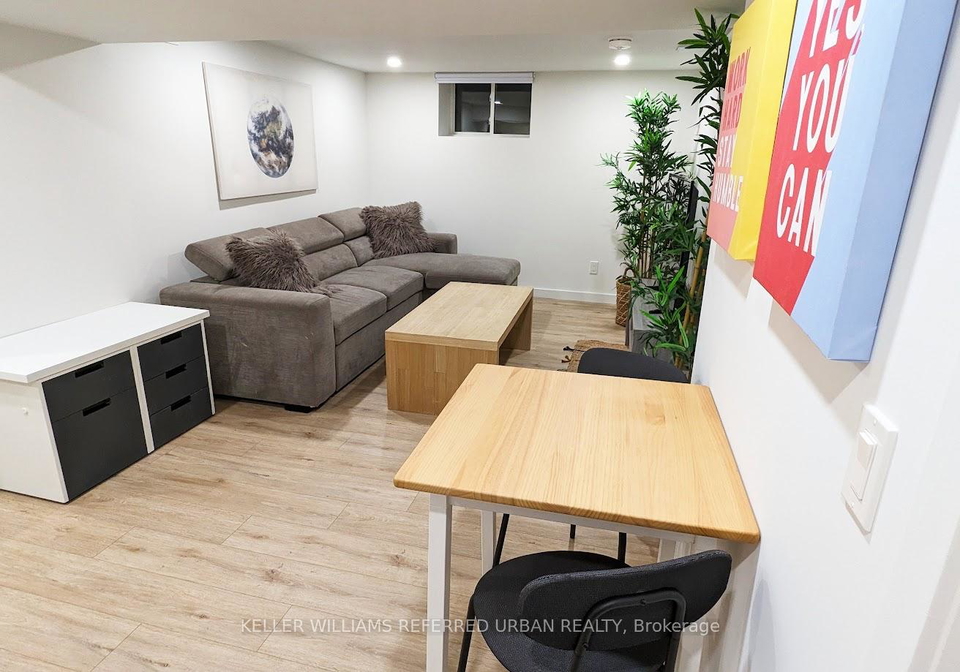 2301-lawrence-avenue-w-etobicoke-ontario-w12628382