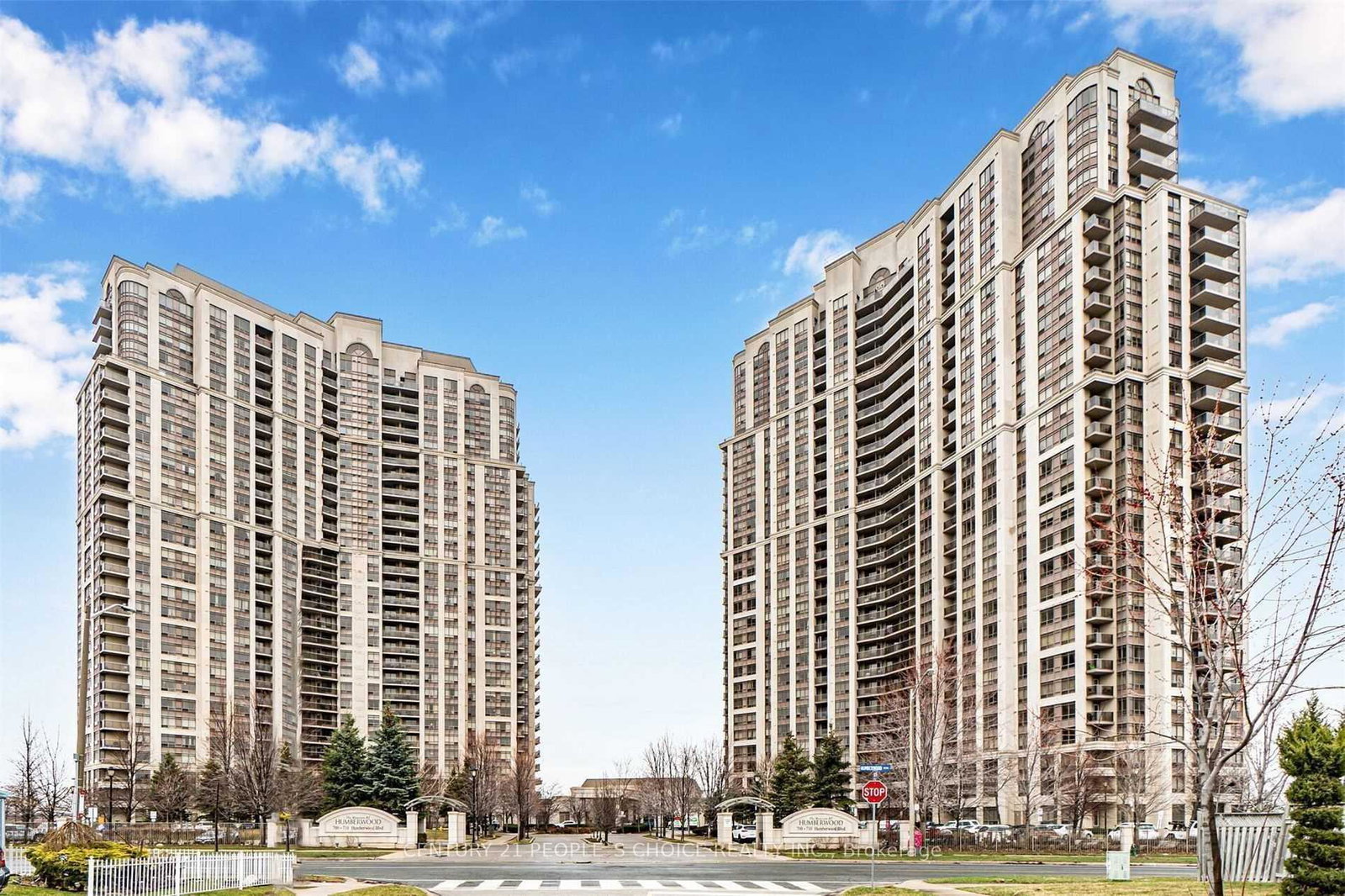 700-humberwood-boulevard-etobicoke-ontario-w12628578