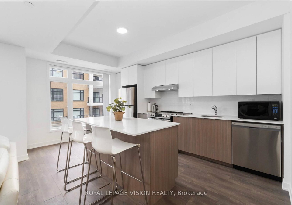 130-canon-jackson-drive-north-york-ontario-w12628824