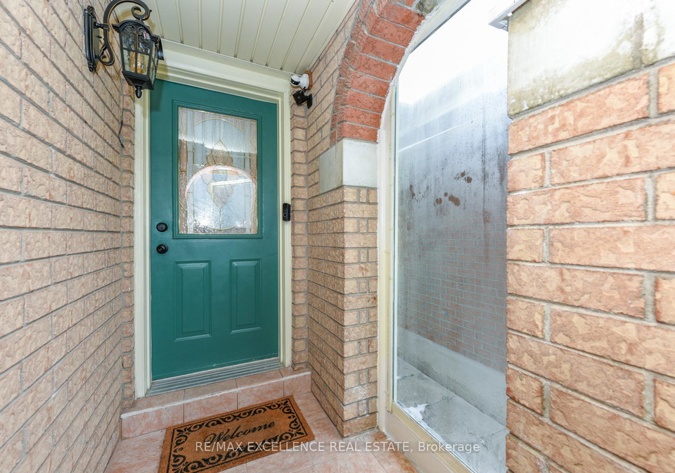 11-arthurs-crescent-brampton-ontario-w12628930