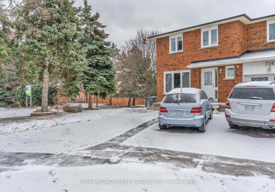 734-woburn-woods-lane-mississauga-ontario-w12629170