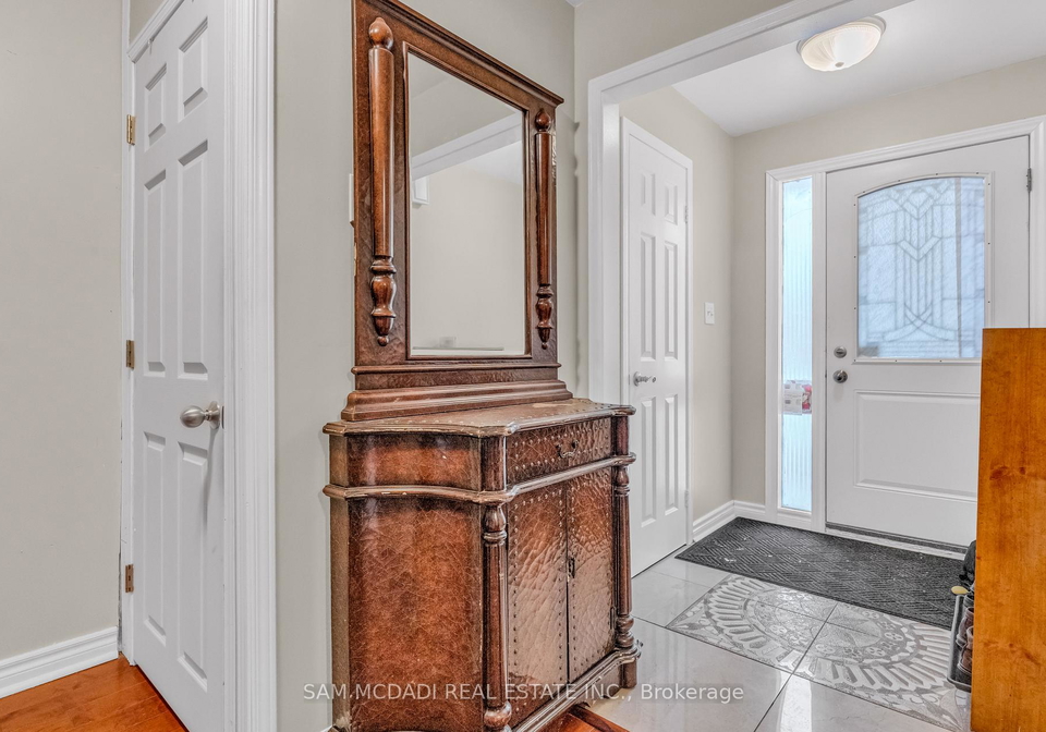 734-woburn-woods-lane-mississauga-ontario-w12629170