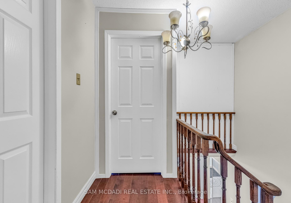 734-woburn-woods-lane-mississauga-ontario-w12629178