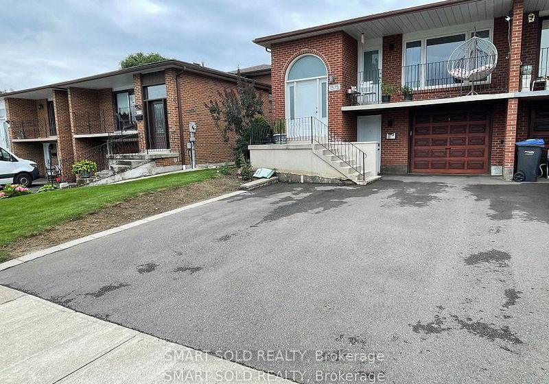 1575-corkstone-glade-mississauga-ontario-w12629218