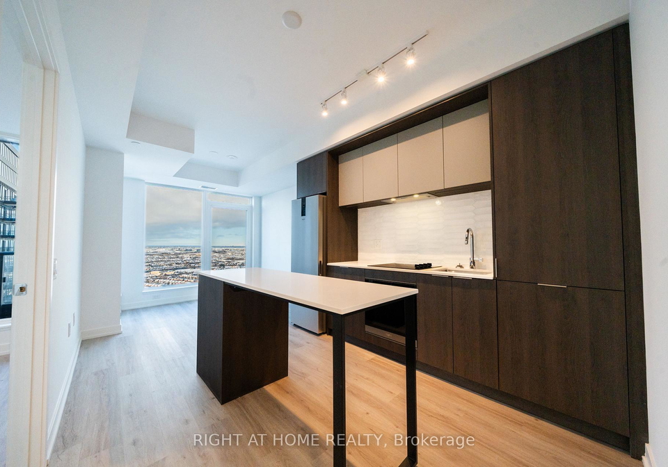 395-square-one-drive-mississauga-ontario-w12629278