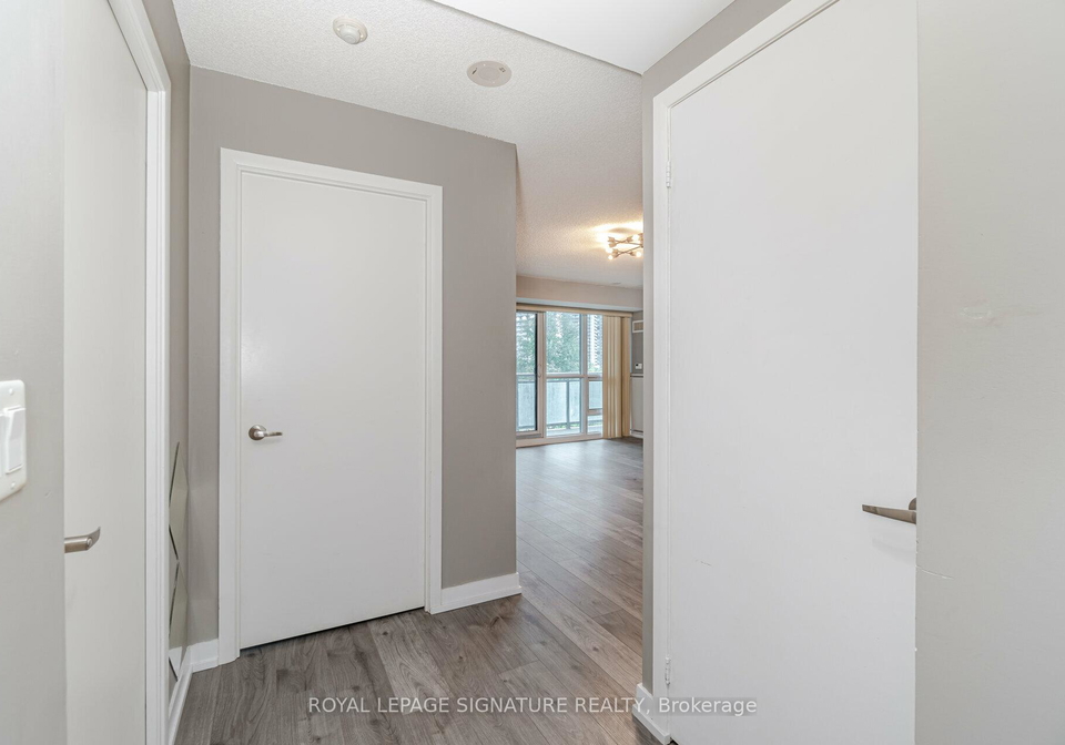 155-legion-road-n-etobicoke-ontario-w12629284
