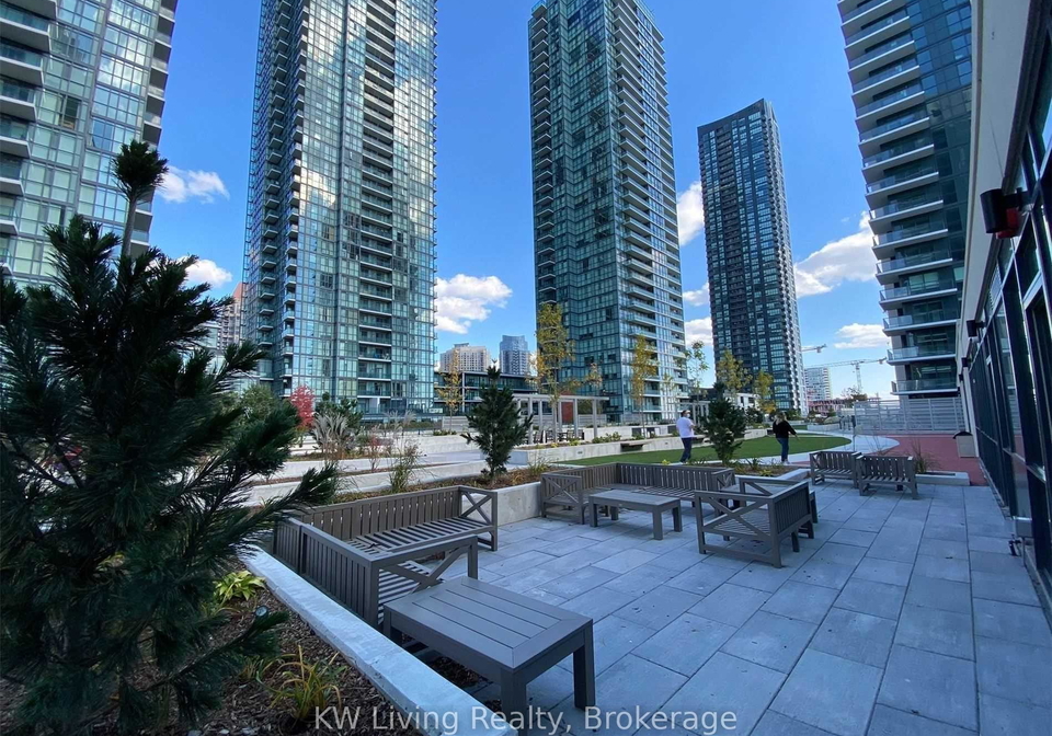 4085-parkside-drive-mississauga-ontario-w12629342