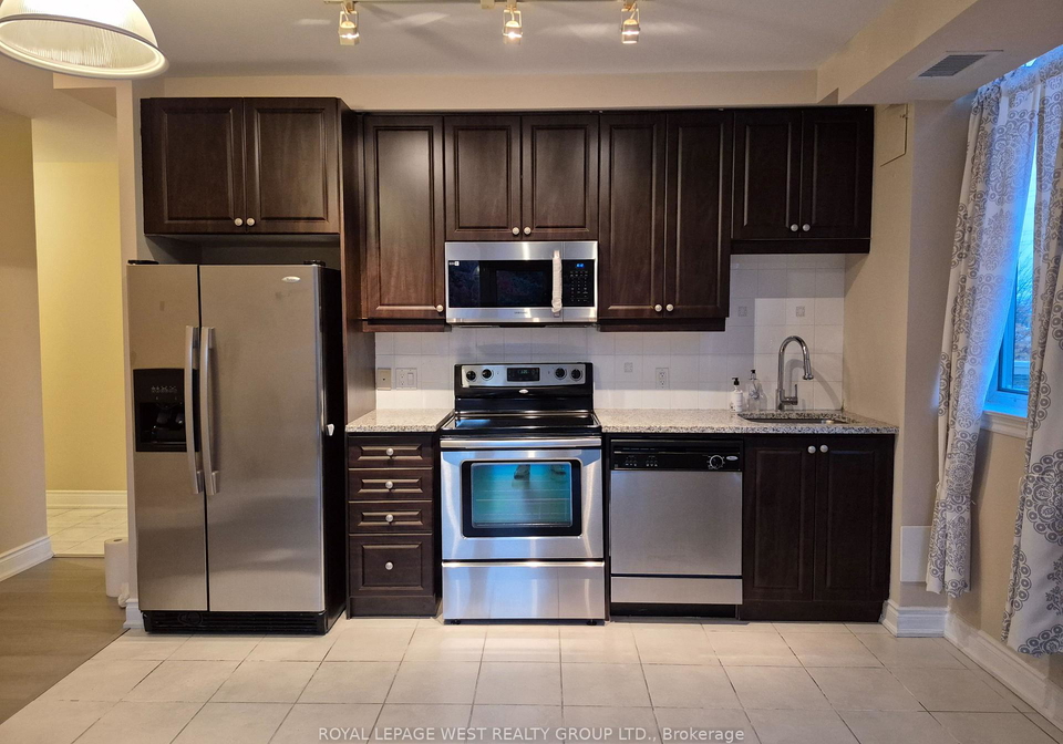 1135-royal-york-road-etobicoke-ontario-w12629648