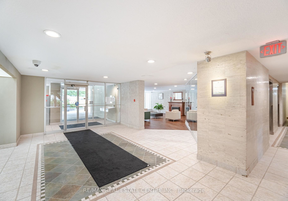 812-burnhamthorpe-road-w-etobicoke-ontario-w12629772