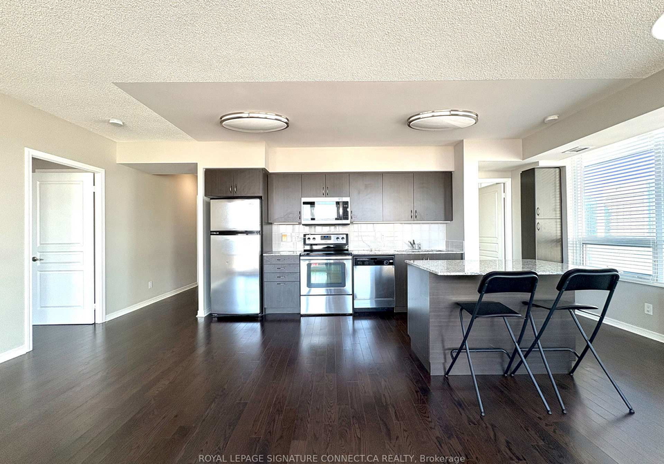 2230-lake-shore-boulevard-w-etobicoke-ontario-w12630344