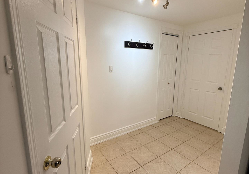 6359-plowmans-heath-mississauga-ontario-w12630496