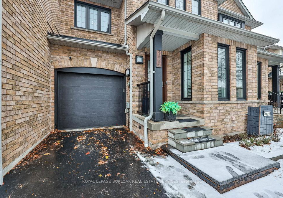 4429-vallence-drive-burlington-ontario-w12630976