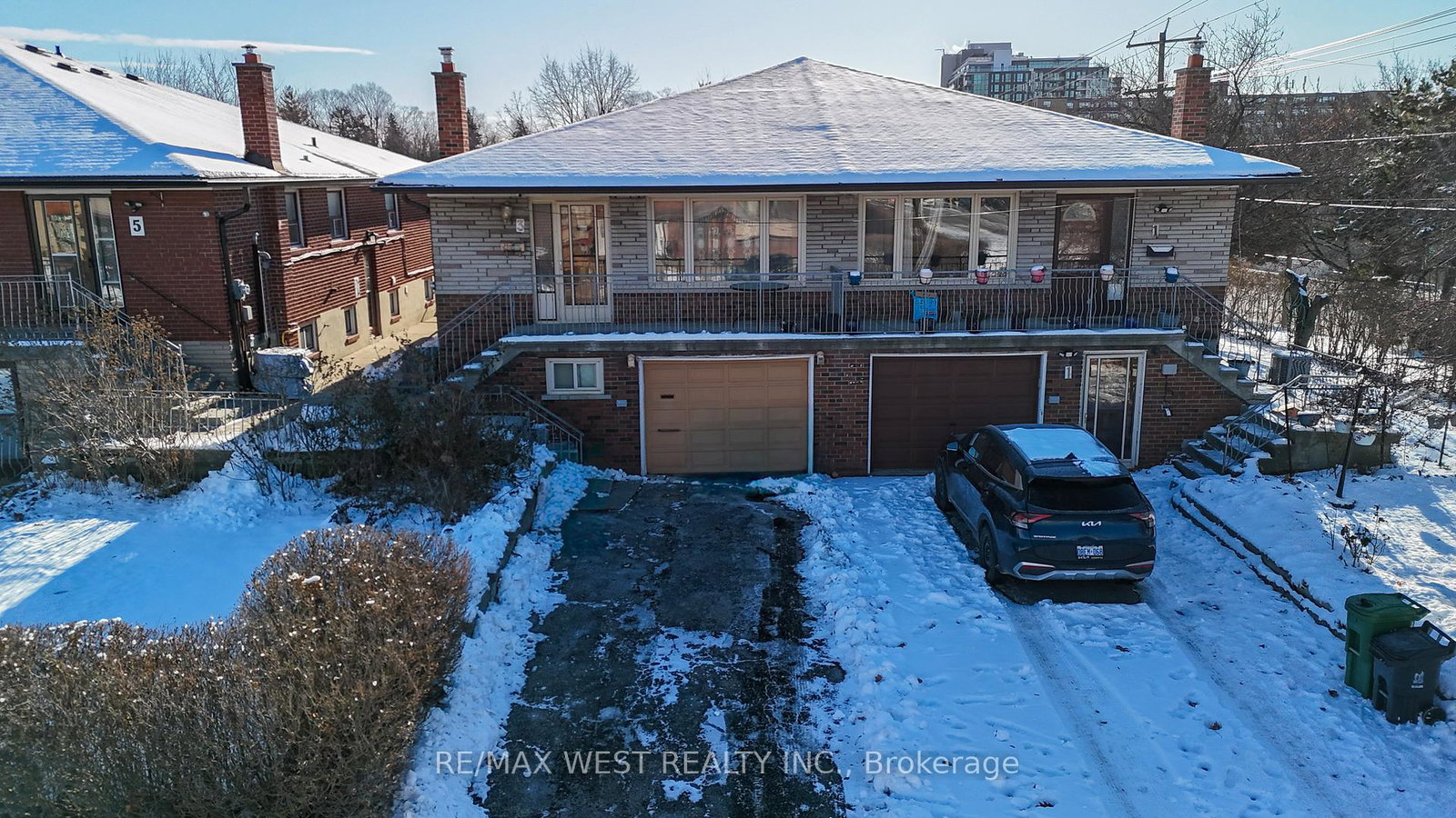 3-lakeland-drive-etobicoke-ontario-w12630998