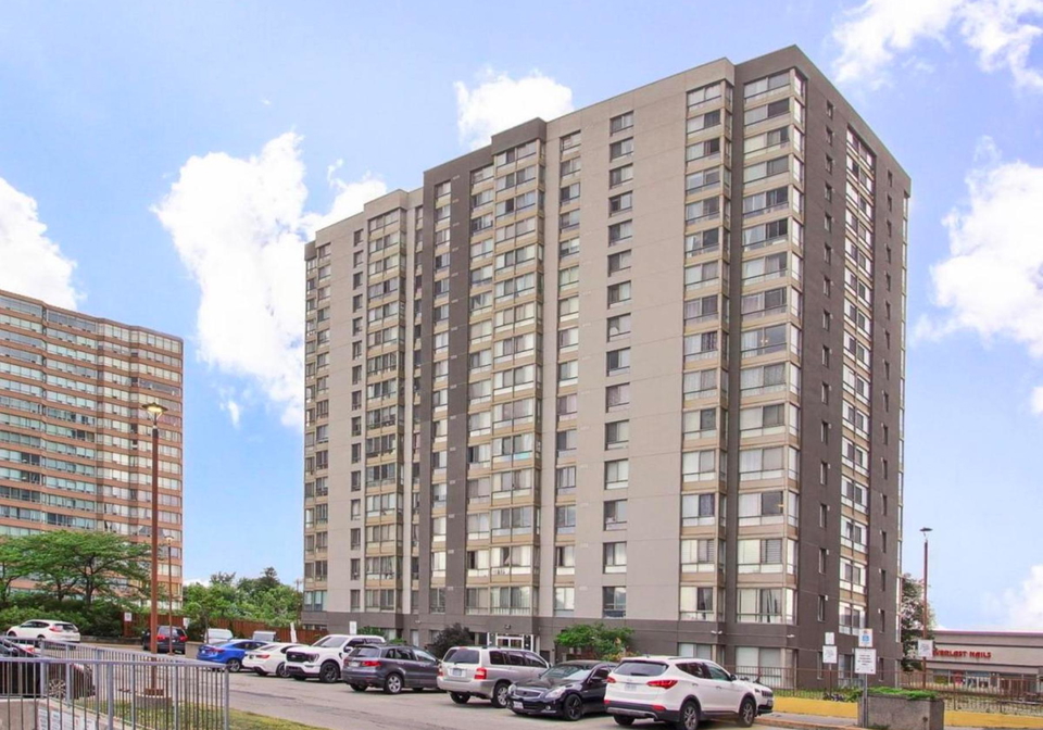 2470-eglinton-avenue-w-north-york-ontario-w12631306