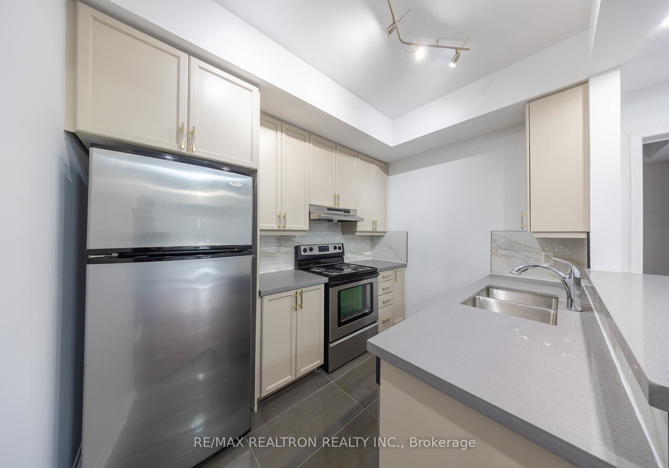 5035-oscar-peterson-boulevard-mississauga-ontario-w12631348