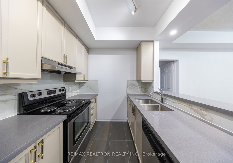 5035-oscar-peterson-boulevard-mississauga-ontario-w12631348