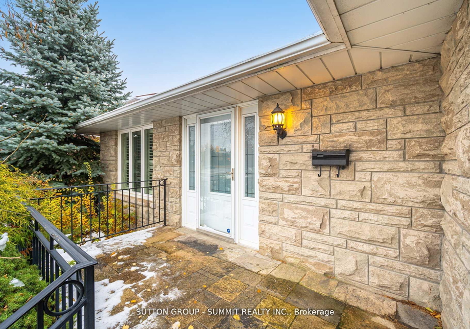 3018-dalehurst-drive-mississauga-ontario-w12631428