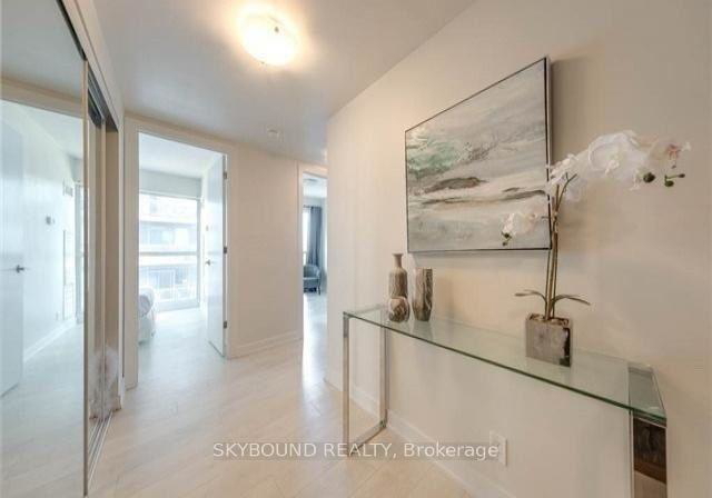 2220-lakeshore-boulevard-w-etobicoke-ontario-w12631430