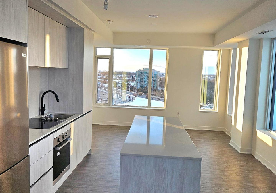 2495-eglinton-avenue-w-mississauga-ontario-w12631764
