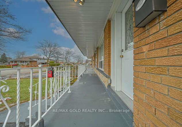 3274-clara-drive-mississauga-ontario-w12631768