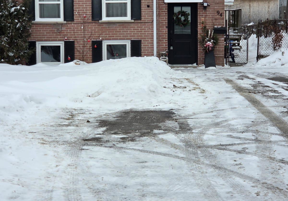 94-townline-orangeville-ontario-w12631774