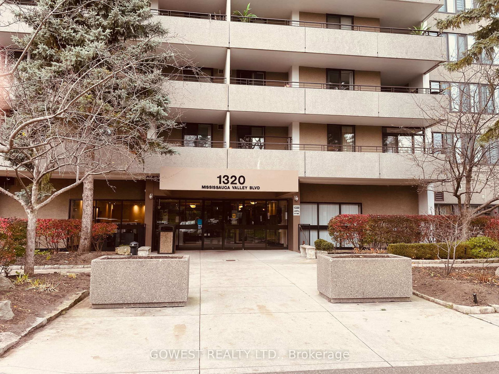 1320-mississauga-valley-boulevard-mississauga-ontario-w12631784