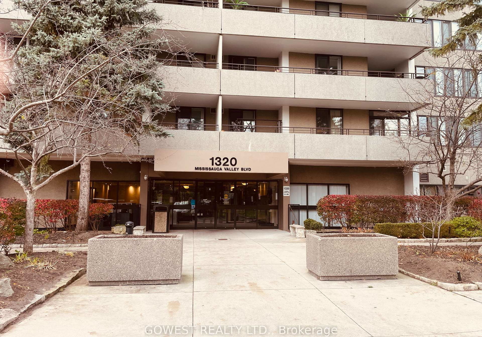 1320-mississauga-valley-boulevard-mississauga-ontario-w12631784