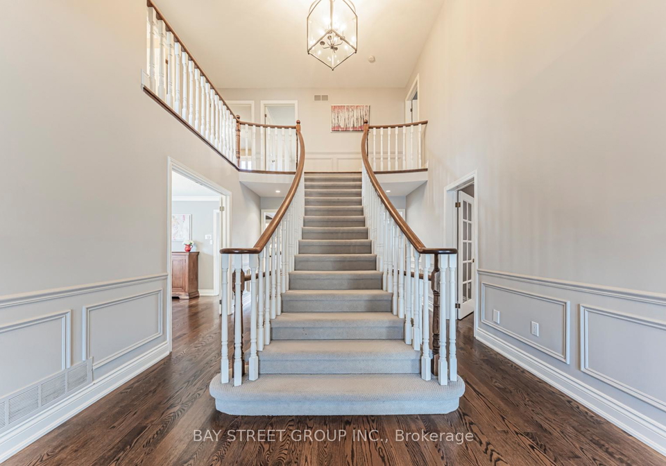 2191-dunvegan-avenue-oakville-ontario-w12631912