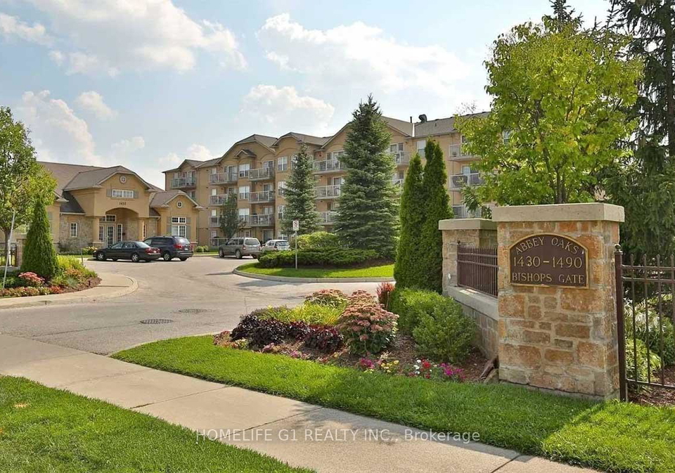 1490-bishops-gate-oakville-ontario-w12632078