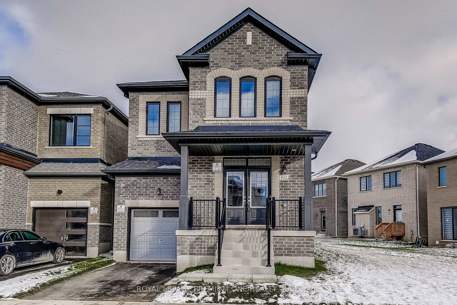 432-kennedy-circle-milton-ontario-w12632104