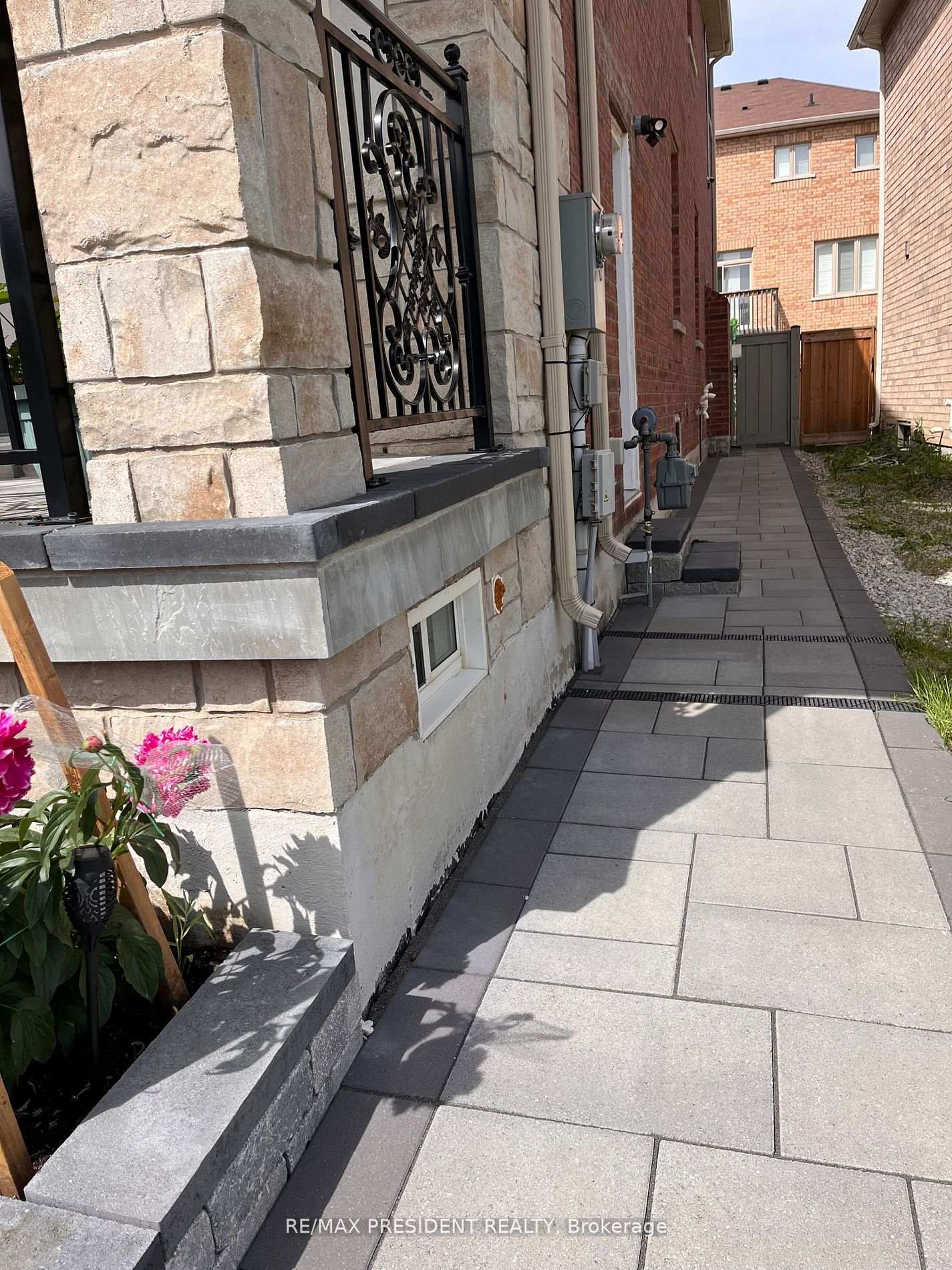 75-thornbush-boulevard-brampton-ontario-w12632324