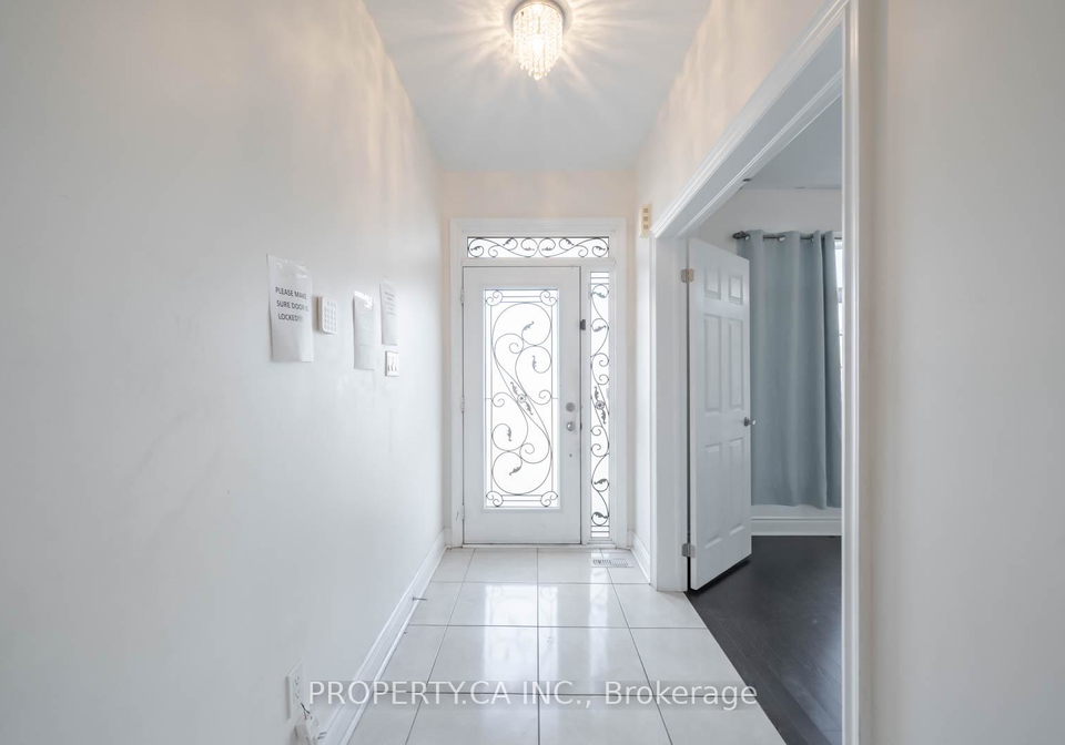 4-landview-road-brampton-ontario-w12632336