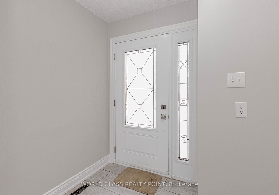 4-dafoe-crescent-brampton-ontario-w12632522