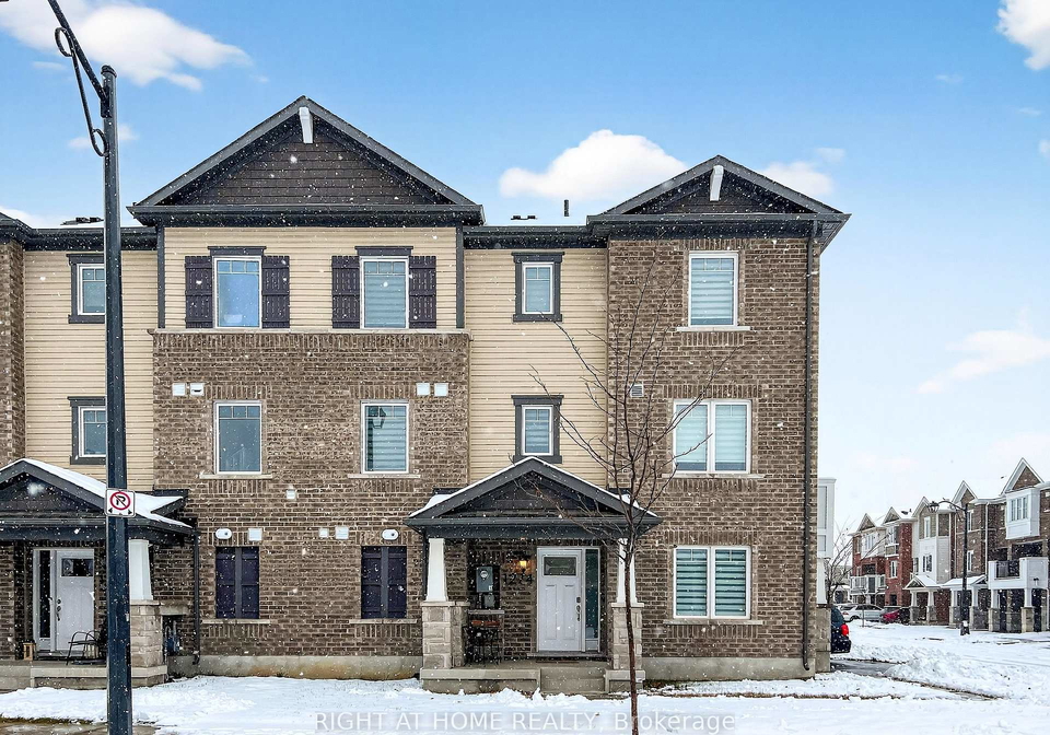 1274-hop-place-milton-ontario-w12632526