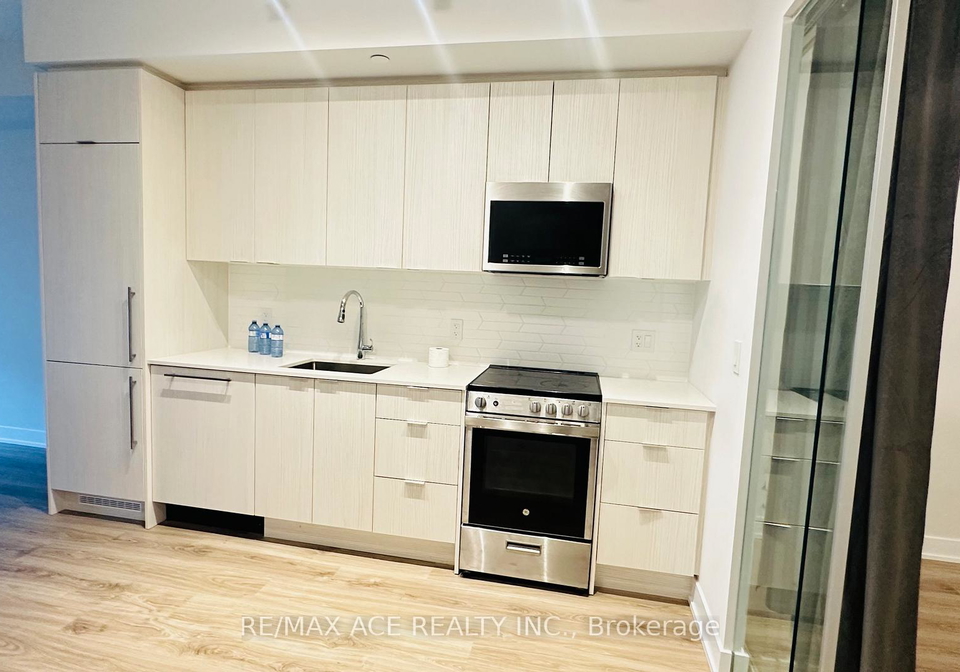 430-square-one-drive-mississauga-ontario-w12632672