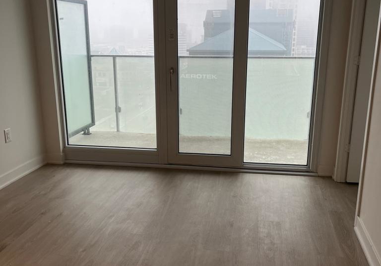 3900-confederation-parkway-mississauga-ontario-w12632728