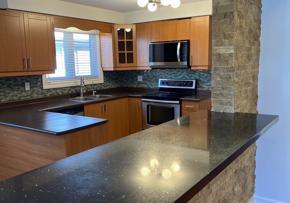 758-greenore-road-w-mississauga-ontario-w12633040