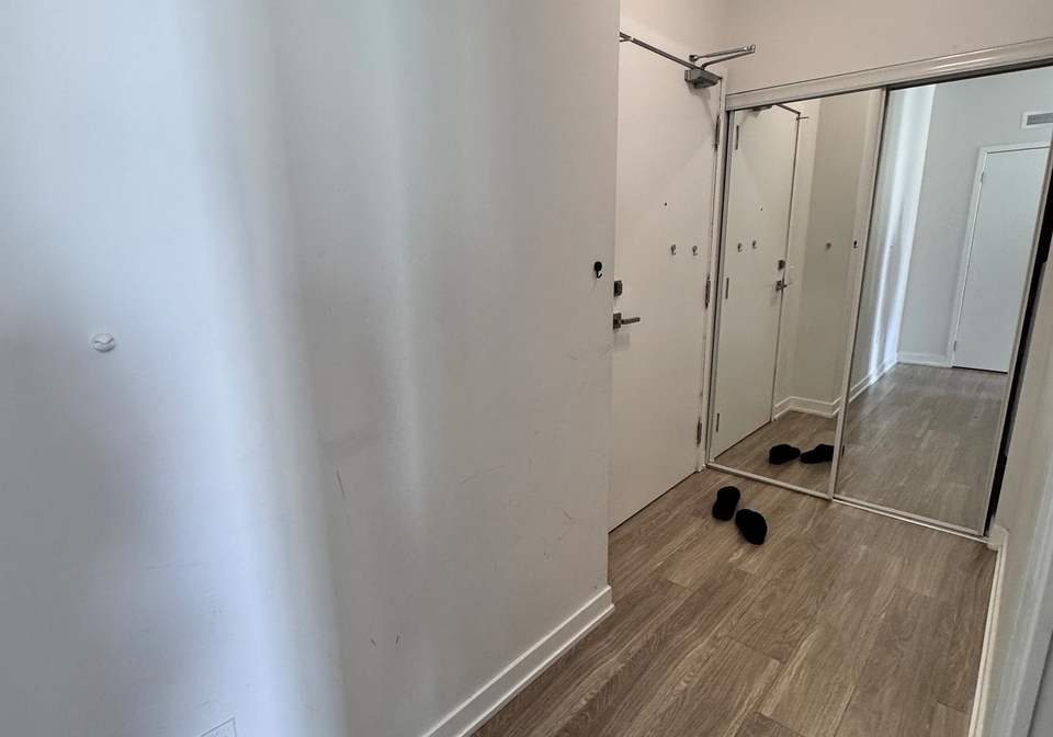4055-parkside-village-drive-mississauga-ontario-w12633098