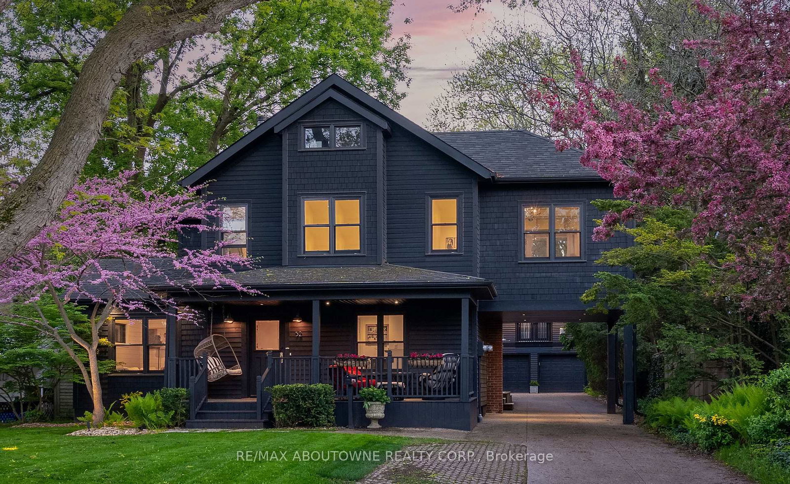 52-kerr-street-oakville-ontario-w12633368