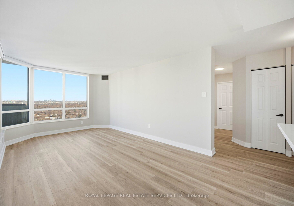 1300-islington-avenue-etobicoke-ontario-w12633850
