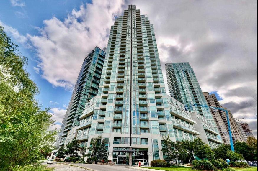 220-burnhamthorpe-road-w-mississauga-ontario-w12633914