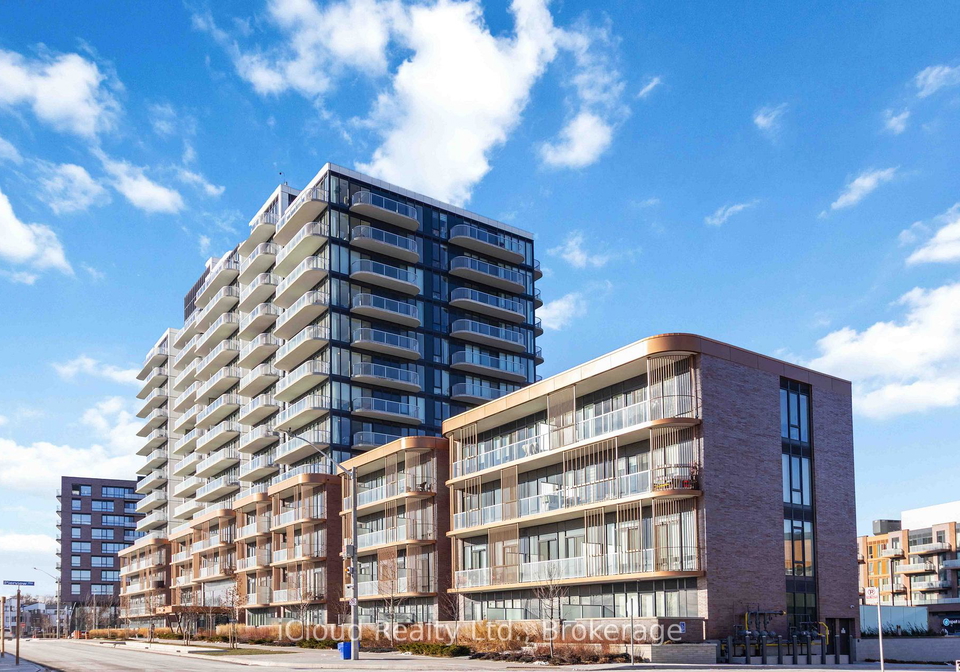 220-missinnihe-way-mississauga-ontario-w12634866