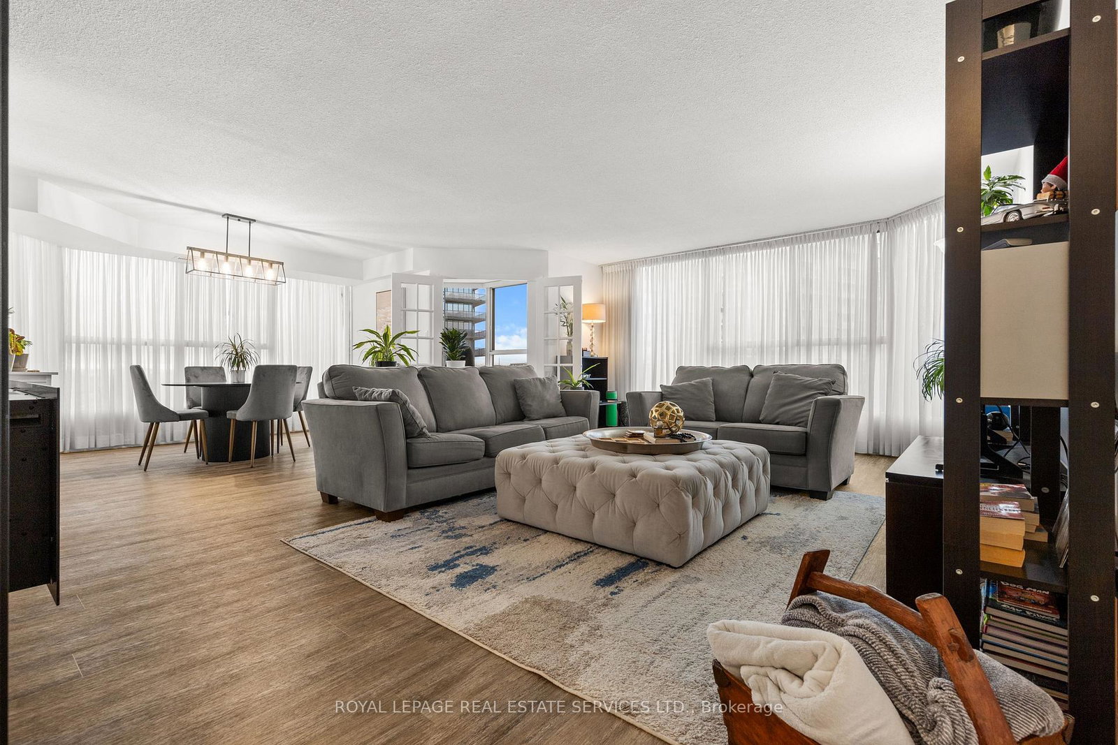 1271-walden-circle-mississauga-ontario-w12635034